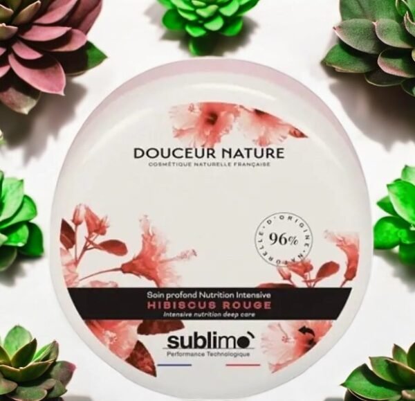 alt=Un pot de Soin Profond Nutrition Intensive Douceur Nature Hibiscus Rouge de Sublimo,