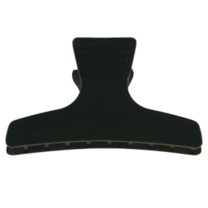 Jeu de pinces à cheveux Pinces Croco Crans Noir x3-Sibel en plastique noir avec de larges poignées incurvées et des dents qui s'emboîtent, sur fond blanc.