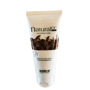 Un tube blanc de Masque Repigmentant Blond Cacao Froid-Natural CC (100 ml), orné d'images végétales et étiqueté pour les nuances blondes froides, offre un soin nourrissant et repigmentant pour les cheveux blonds froids.