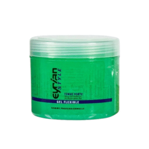 Un pot en plastique transparent de 500 ml de Gel cheveux souples tenue forte Eyrian Style avec un bouchon blanc. L'étiquette bleue et noire le décrit comme un gel capillaire professionnel à fixation forte : Gel cheveux souples tenue forte Eyrian.