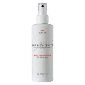 Un flacon blanc de Spray Fixation Forte Sublimo - Art et Contraste, un spray capillaire professionnel anti-frisottis à tenue forte, doté d'un embout de pulvérisation et d'un texte noir et rouge sur l'étiquette.